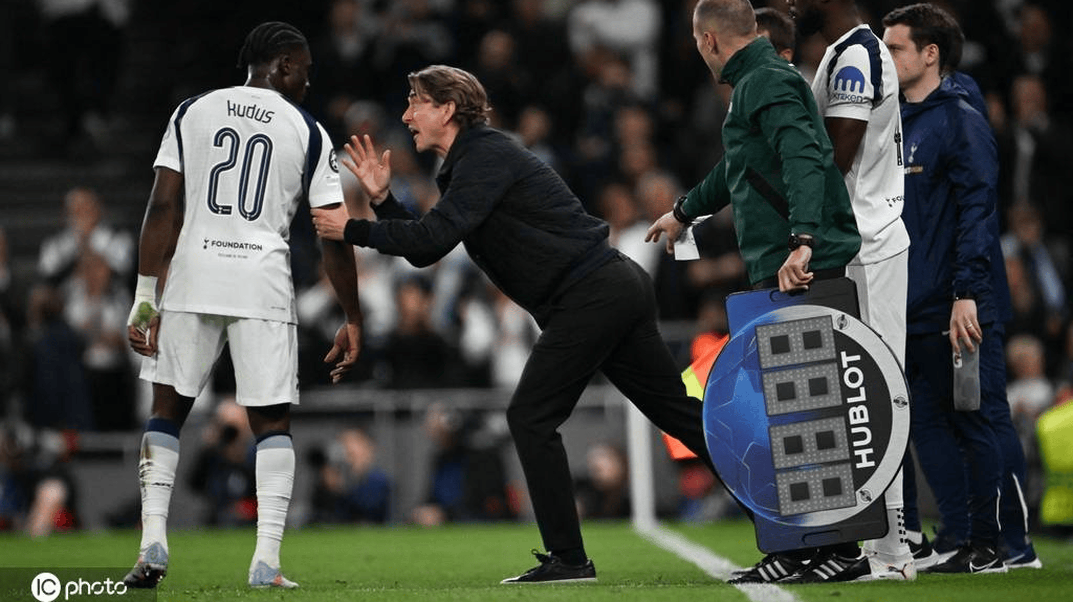 乐动官网-加时末段比利亚雷亚尔调整名单以备欧联；绝杀压哨环节打磨；管理层满意；赛季目标并未改变(西班牙人vs比利亚雷亚尔视频直播)