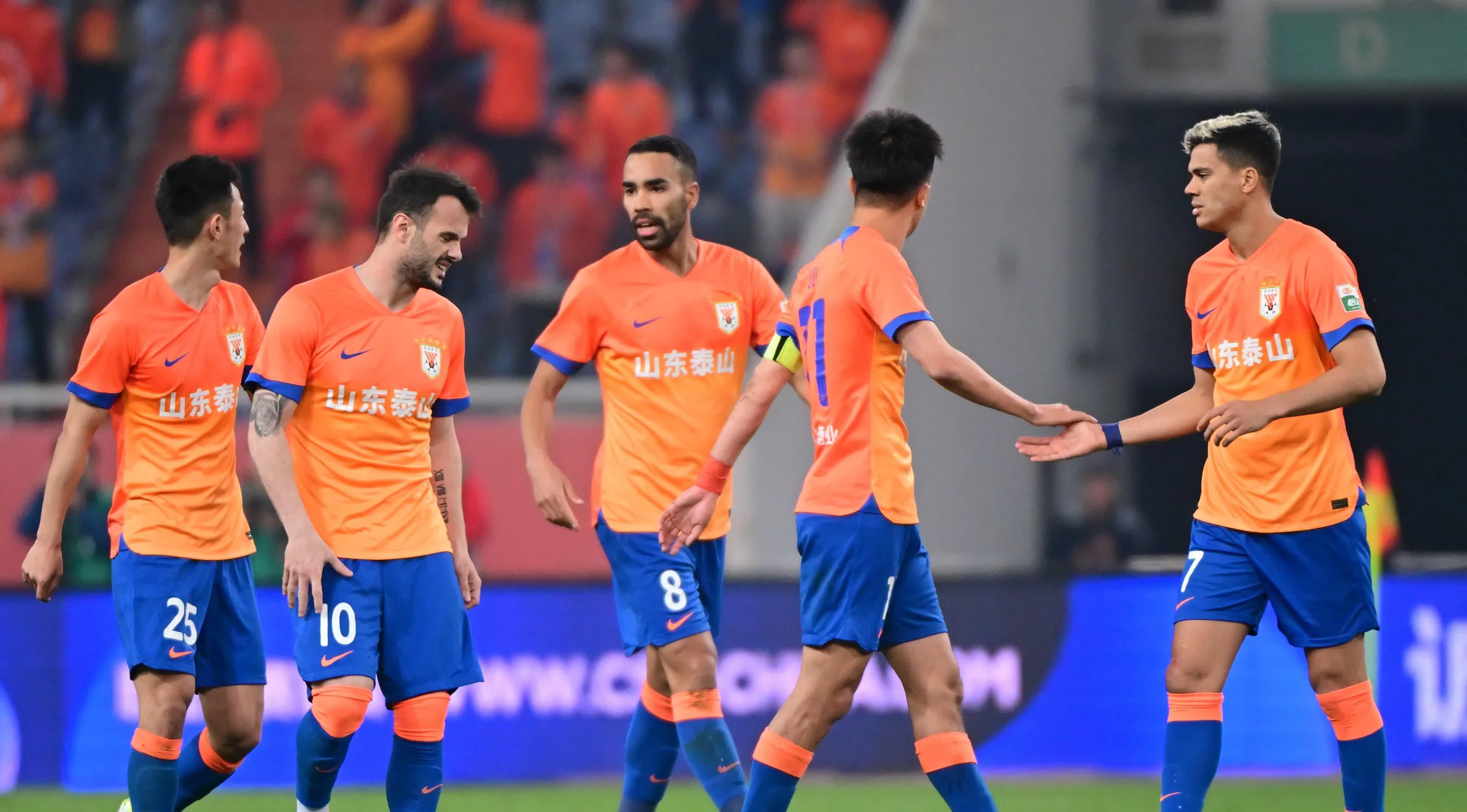 乐动体育-关于今晨山东泰山备战德国杯，调整名单细节曝光，态度坚定，心理建设被强调的信息